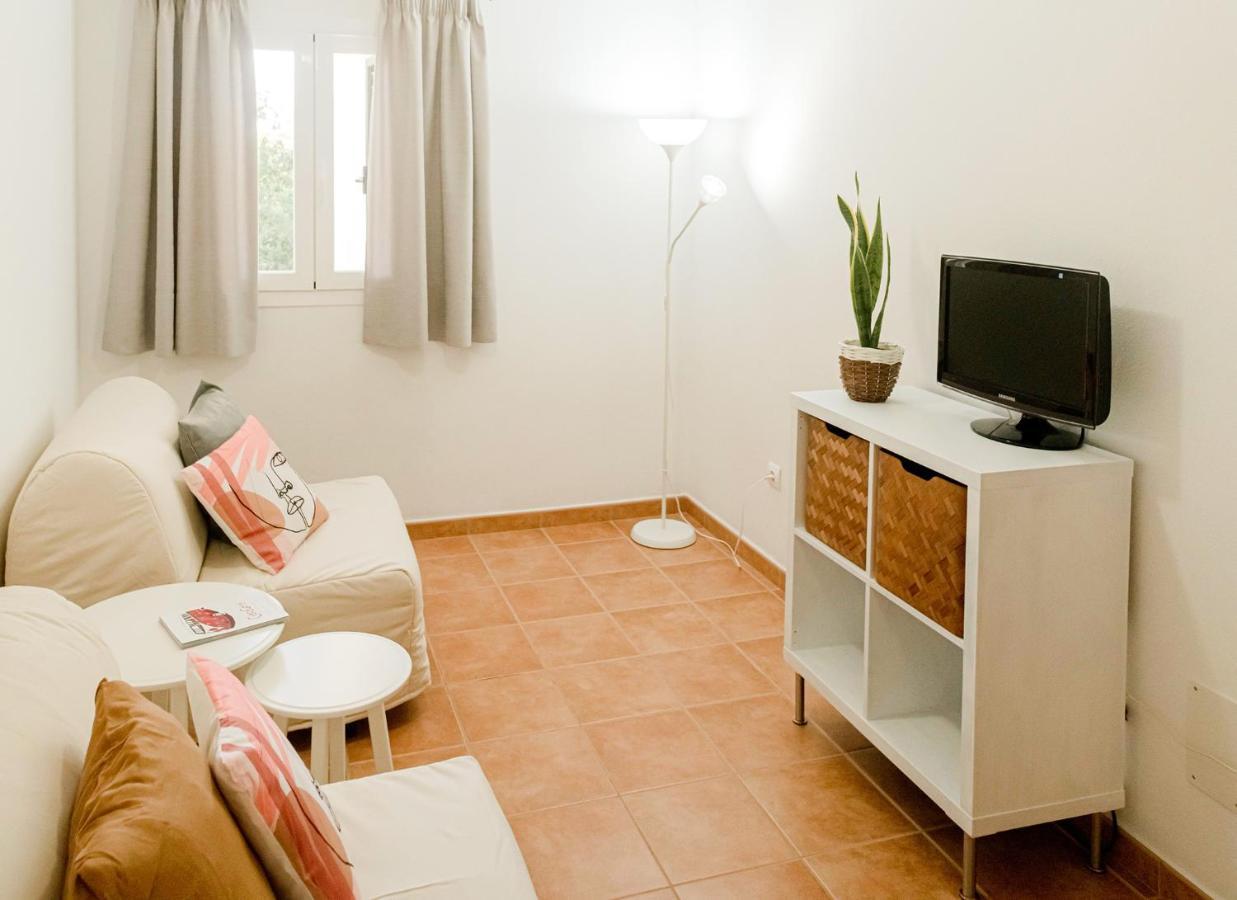 Apartamentos El Pino - Formentera Break Es Calo  Eksteriør billede