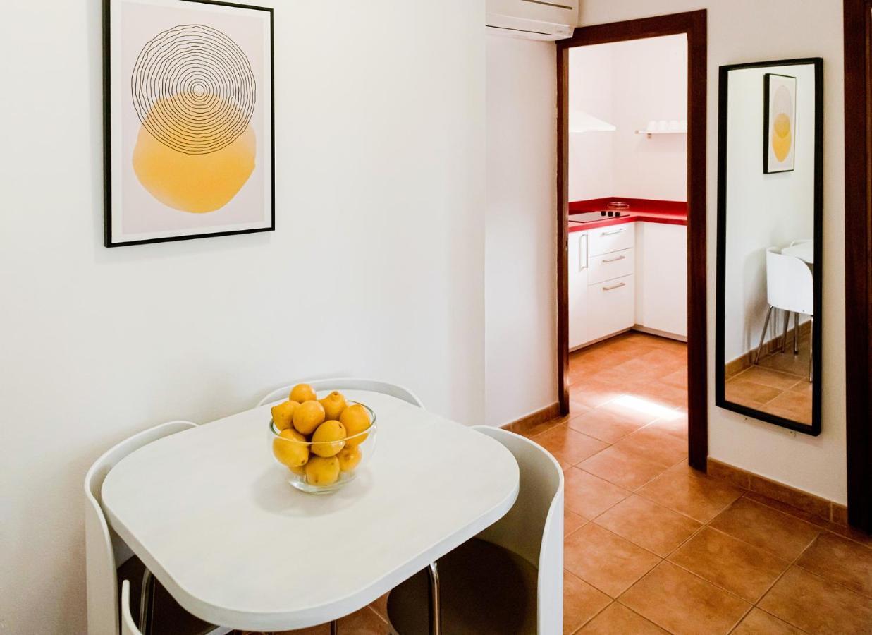 Apartamentos El Pino - Formentera Break Es Calo  Eksteriør billede