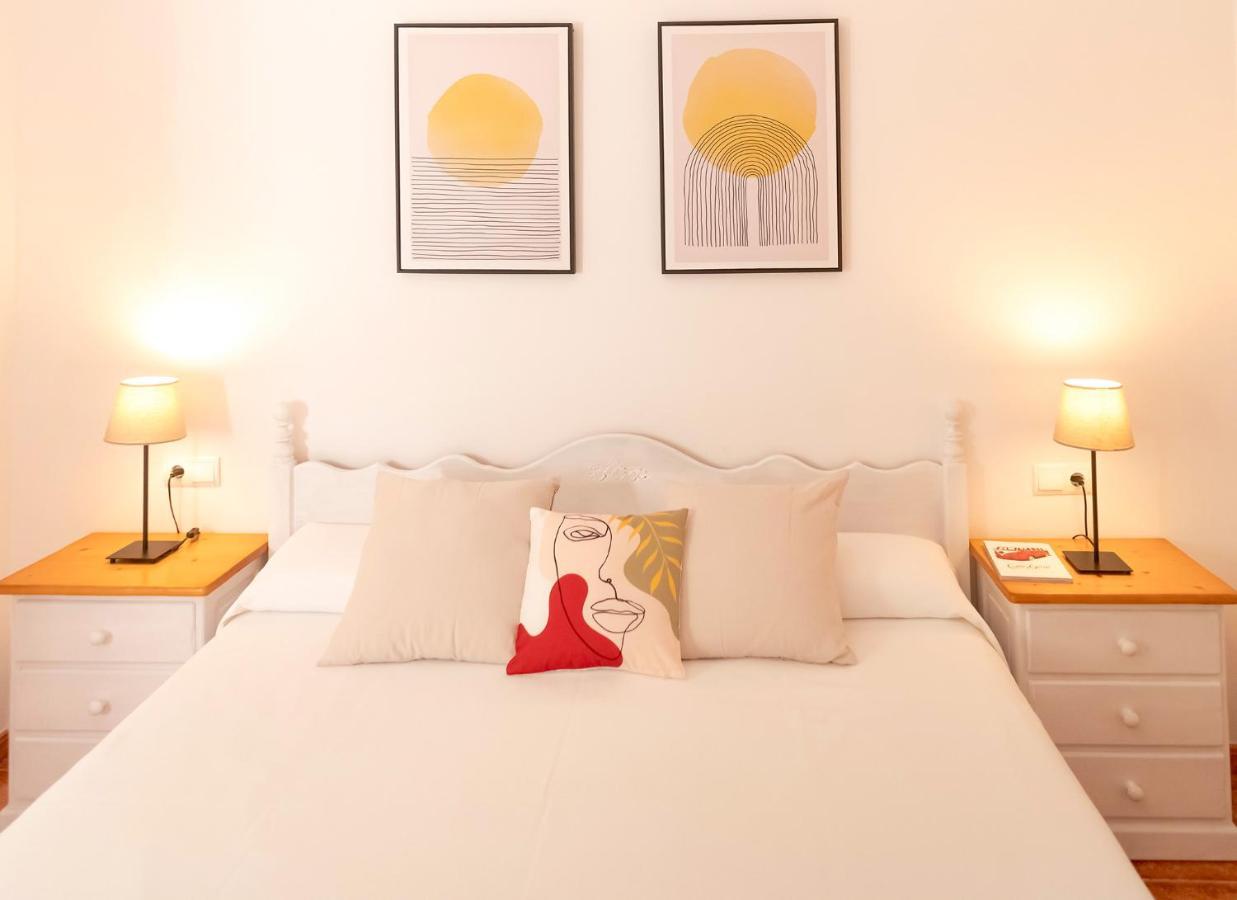 Apartamentos El Pino - Formentera Break Es Calo  Eksteriør billede