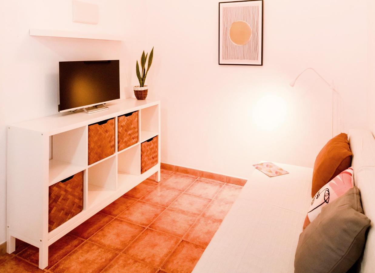 Apartamentos El Pino - Formentera Break Es Calo  Eksteriør billede